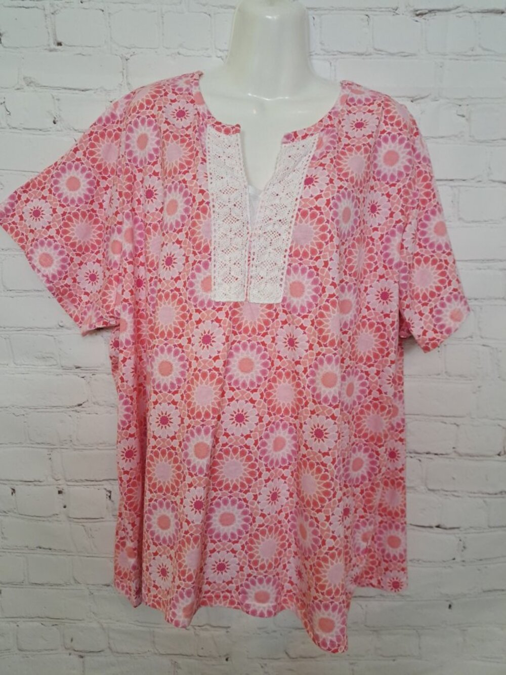Basic Editions Cotton Geometric Print Top Size 3X